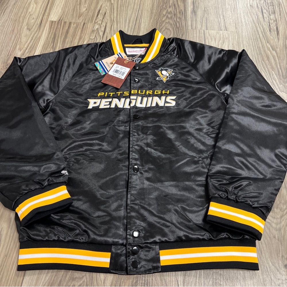 Mitchell & Ness Pittsburgh Penguins Satin Full-Snap Varsity Jacket Kids XL 18/20